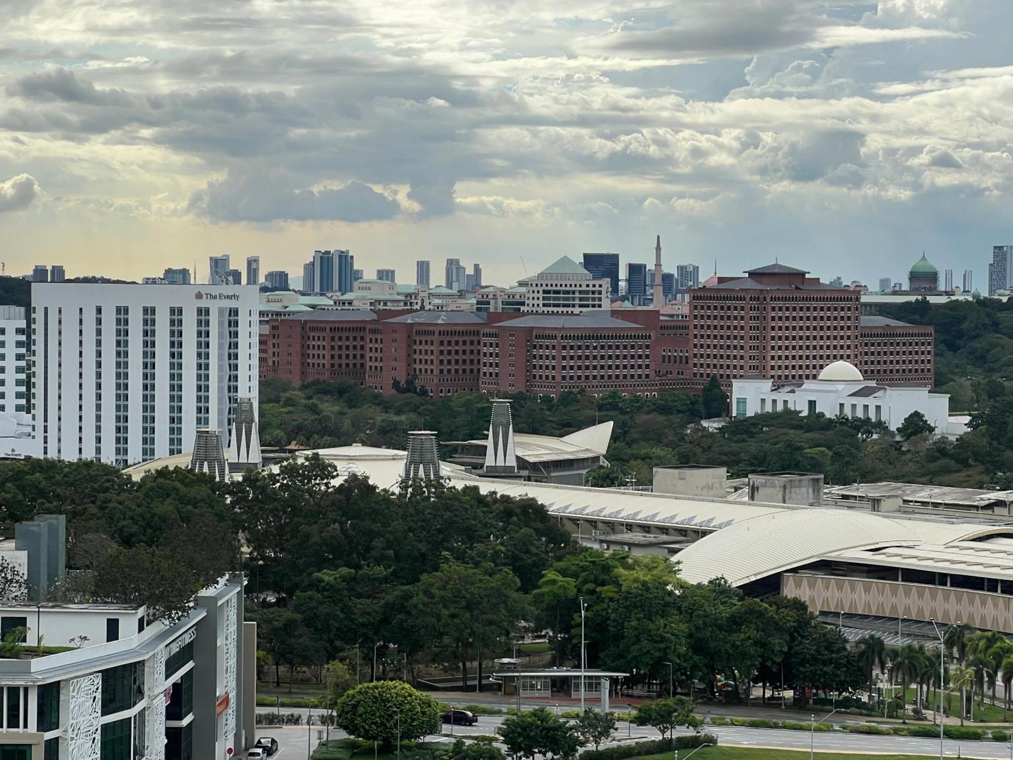Pangsapuri Ct View By Ifaizal, Presint 15
